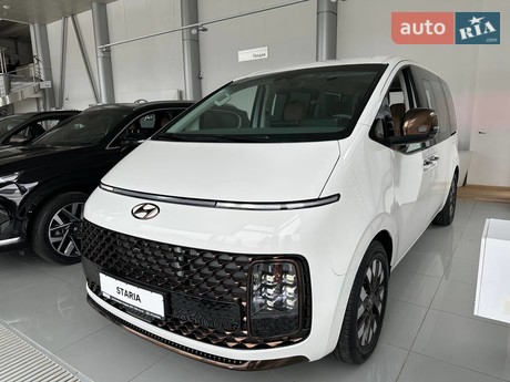 Hyundai Staria 2025