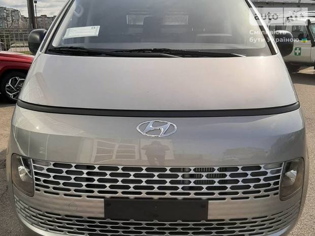 Hyundai Staria 2023