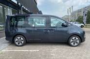 Hyundai Staria Business+