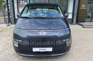 Hyundai Staria Business+