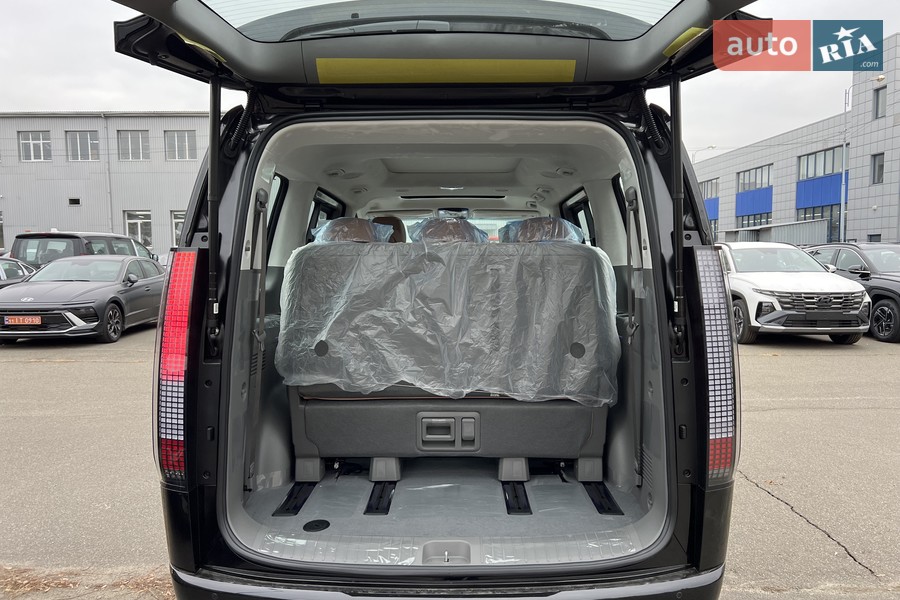 Hyundai Staria - фото 12