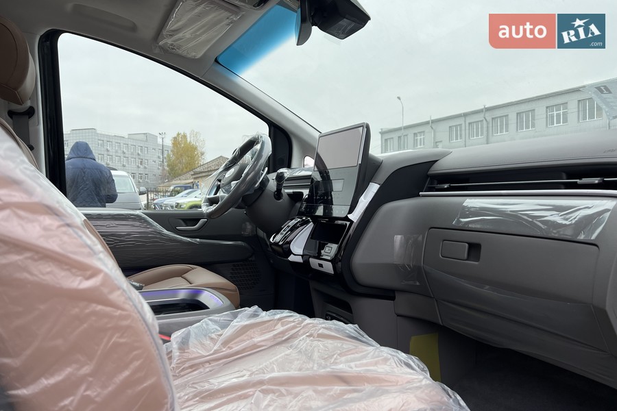 Hyundai Staria - фото 31