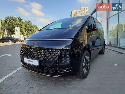 Hyundai Staria Top 2.2 CRDi VGT AT (177 к.с.) 4WD 2025