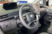 Hyundai Staria Business+