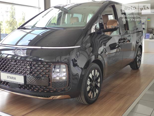 Hyundai Staria 2025