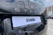 Hyundai Staria Top