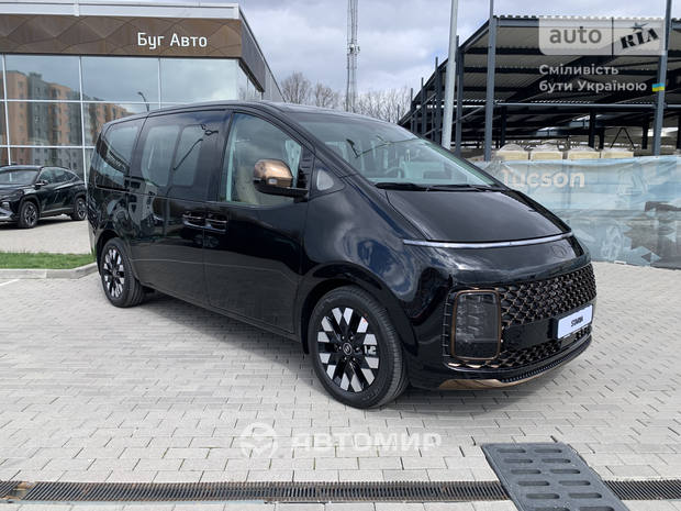 Hyundai Staria 2025