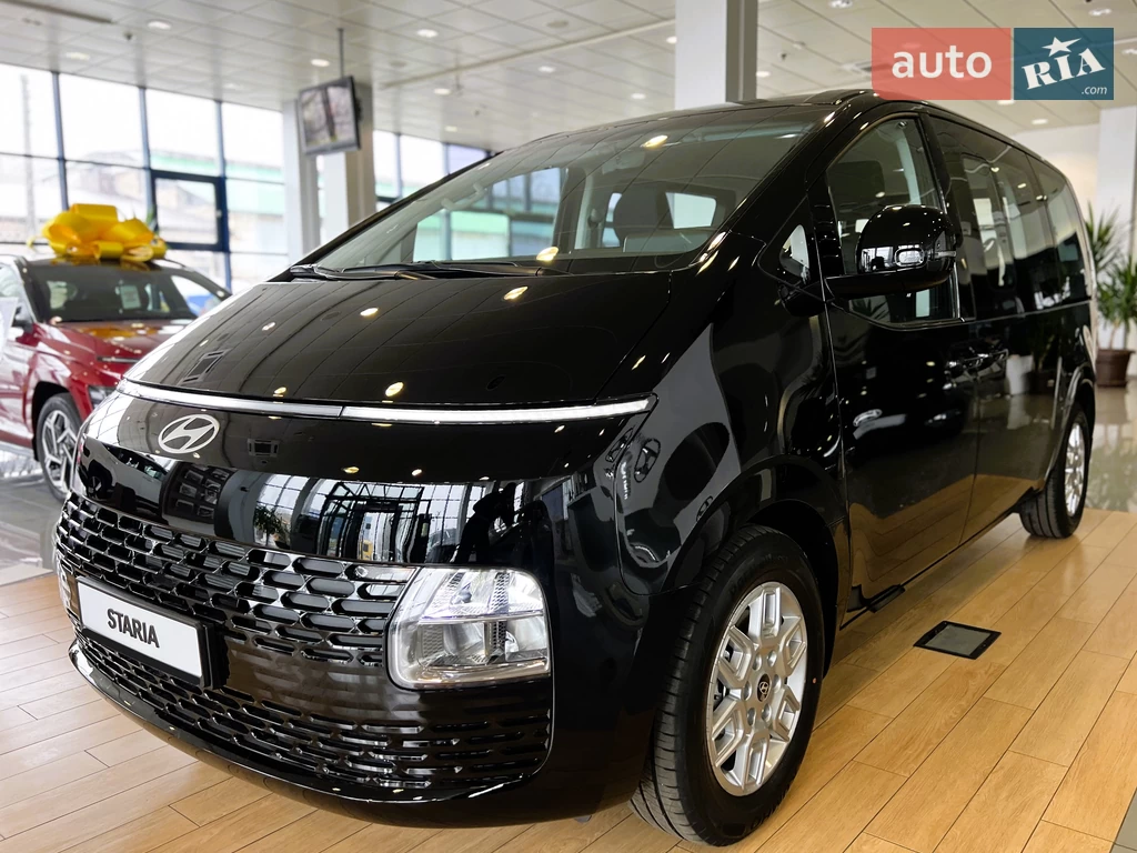 Hyundai Staria Business