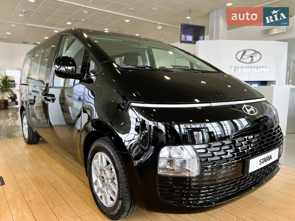 Hyundai Staria Business