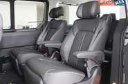 Hyundai Staria Top