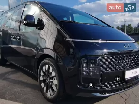 Hyundai Staria 2025