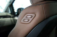 Hyundai Staria Top