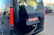Hyundai Staria Top