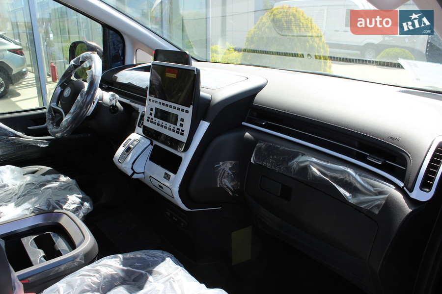 Hyundai Staria - фото 13