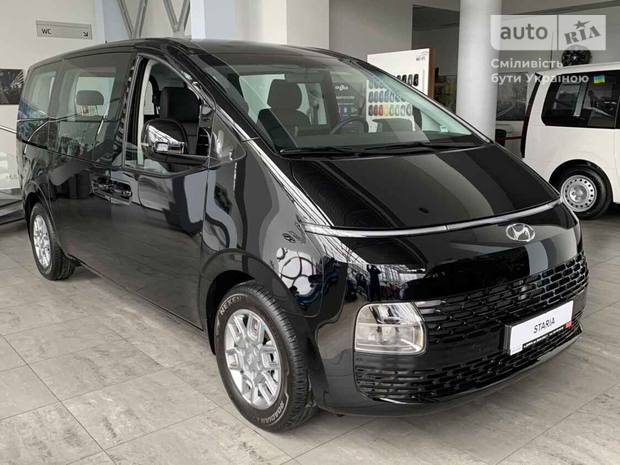 Hyundai Staria 2025