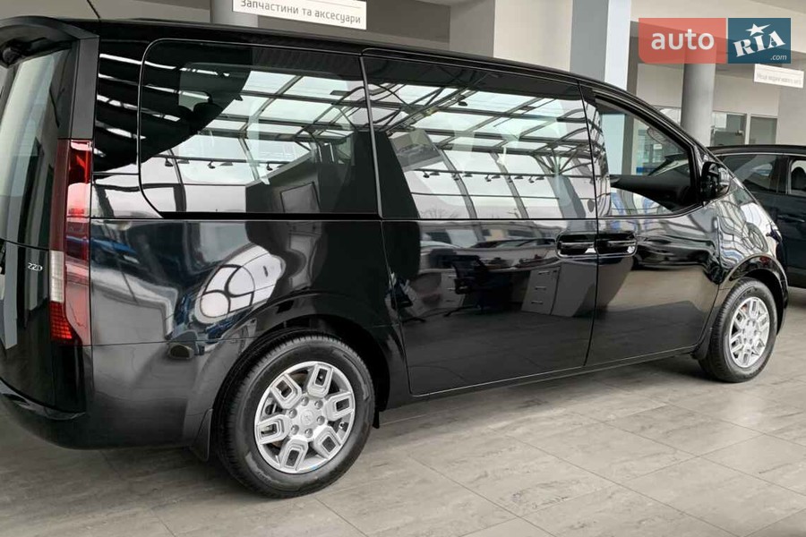 Hyundai Staria - фото 3