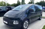 Hyundai Staria - фото 1