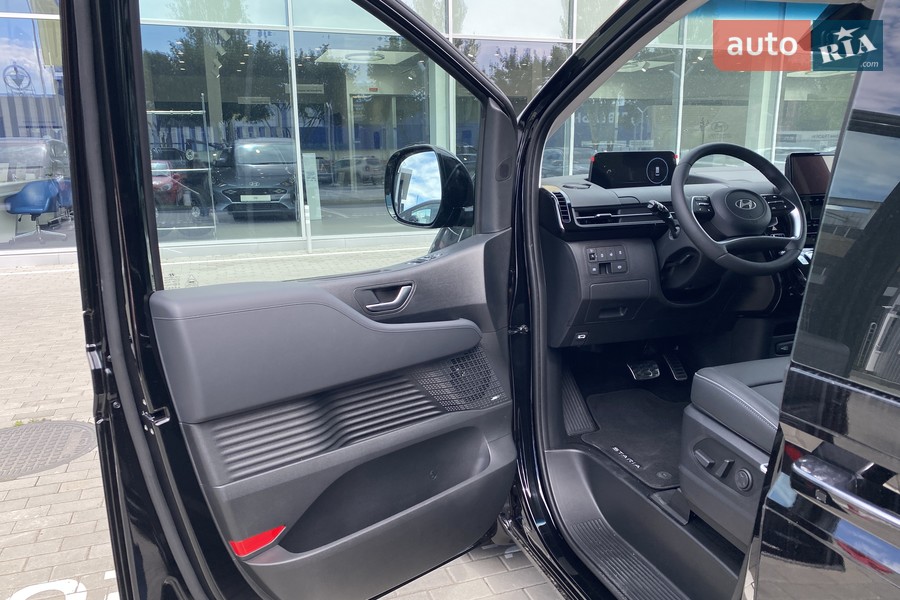 Hyundai Staria - фото 17
