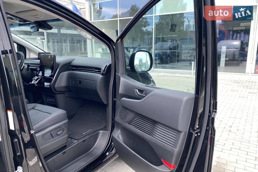 Hyundai Staria - фото 19