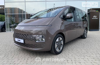 Hyundai Staria 2025 Business+