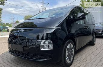 Hyundai Staria 2025 Business+