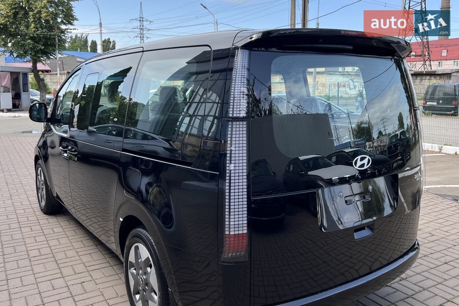 Hyundai Staria - фото 8