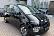 Hyundai Staria - фото 1