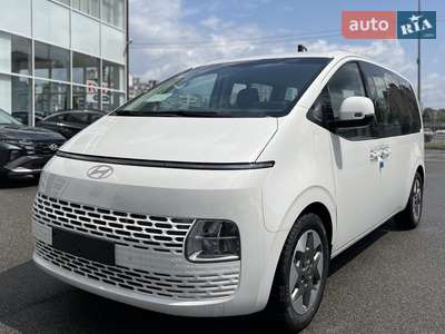 Hyundai Staria 2025 Business+