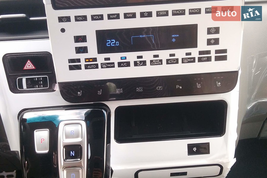 Hyundai Staria - фото 11