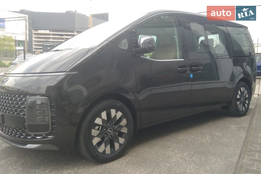Hyundai Staria - фото 3
