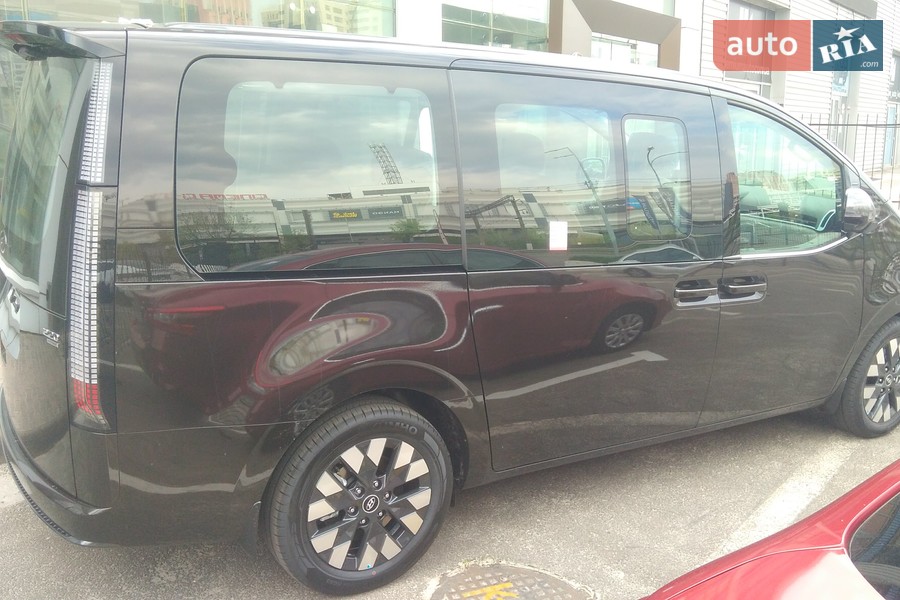 Hyundai Staria - фото 7