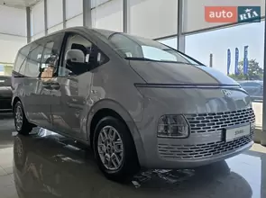 Hyundai Staria Hyundai Staria