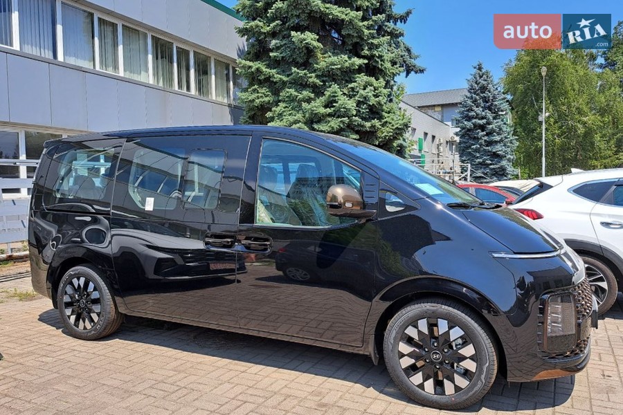 Hyundai Staria - фото 2