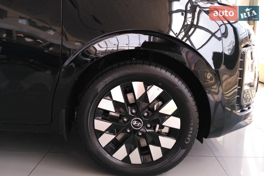 Hyundai Staria - фото 8