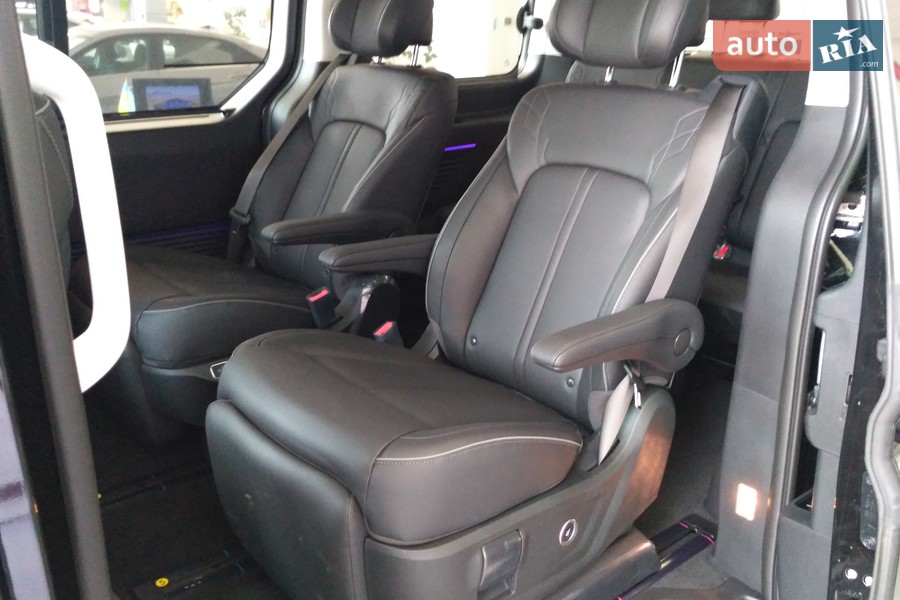 Hyundai Staria - фото 17
