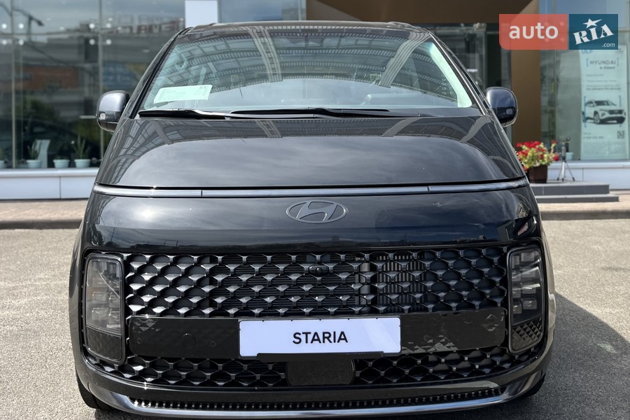 Hyundai Staria - фото 2