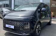 Hyundai Staria - фото 1