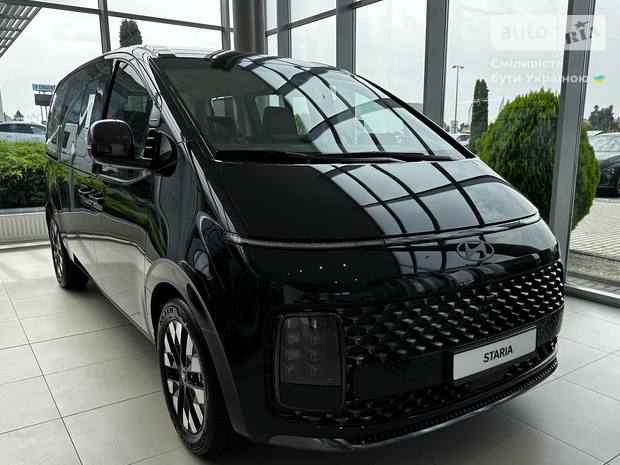 Мінівен Hyundai Staria 2025 в Львів