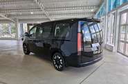 Hyundai Staria Top