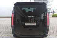 Hyundai Staria Top