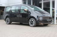 Hyundai Staria Top