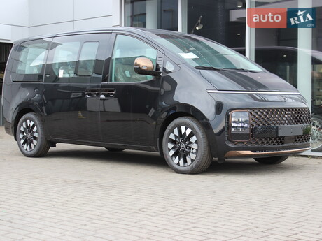 Hyundai Staria 2025