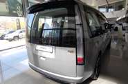 Hyundai Staria Top