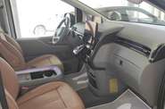 Hyundai Staria Top