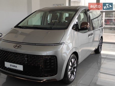 Hyundai Staria 2025