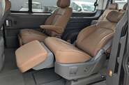 Hyundai Staria Top