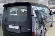Hyundai Staria Top