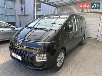 Hyundai Staria 2025 Business