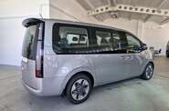 Hyundai Staria Business+