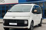 Hyundai Staria Hyundai Staria Top